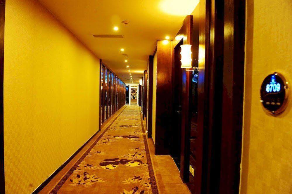 Chengdu Panda Prince Culture Hotel Exteriér fotografie
